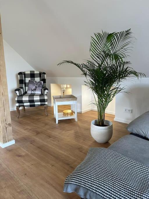 Neuwertige Gemuetliche Wohnung Rieden  Bagian luar foto